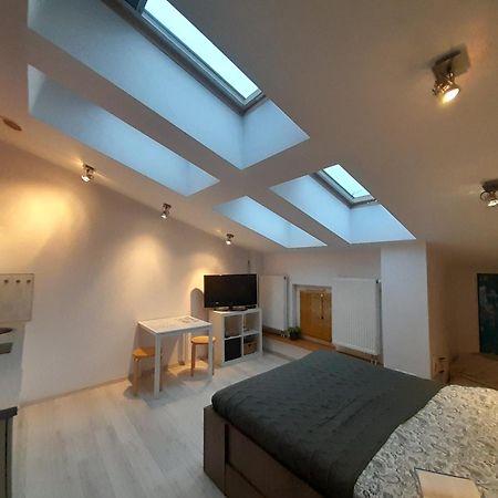 Old Town Premium Apartment Kazimierz - Synagogue View 크라쿠프 외부 사진